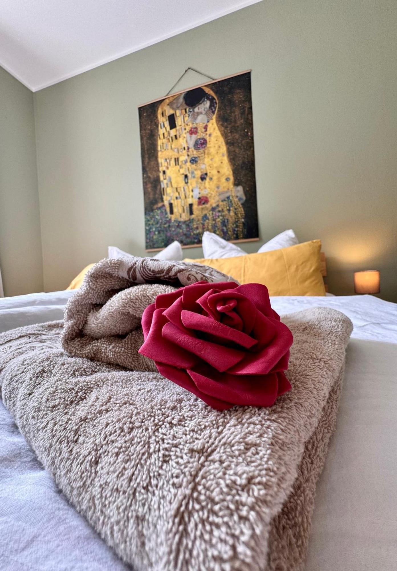 Bautzen Living Appartement - Zentrumslage Parkplatz Babybett Esterno foto