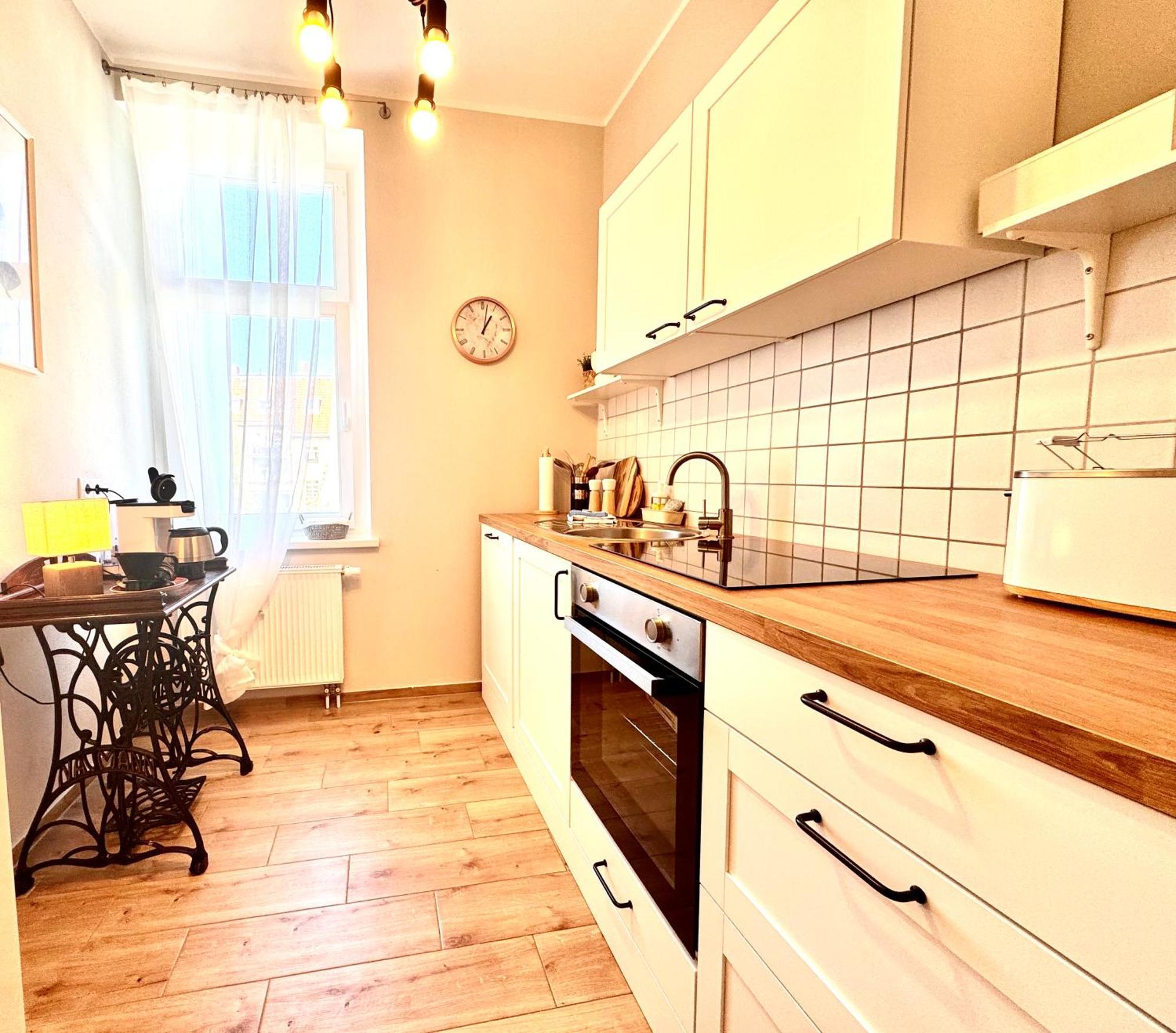 Bautzen Living Appartement - Zentrumslage Parkplatz Babybett Esterno foto